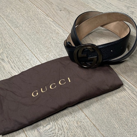 Authentic Gucci Interlocking G - Picture 1 of 3